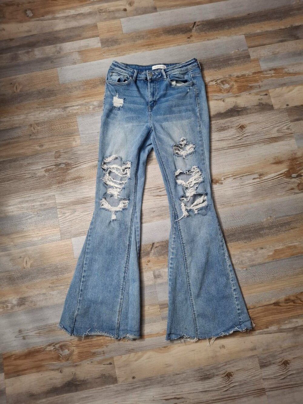 Women's Flying Monkey Distressed Raw Hem Stretch Western Flare Jeans size 28